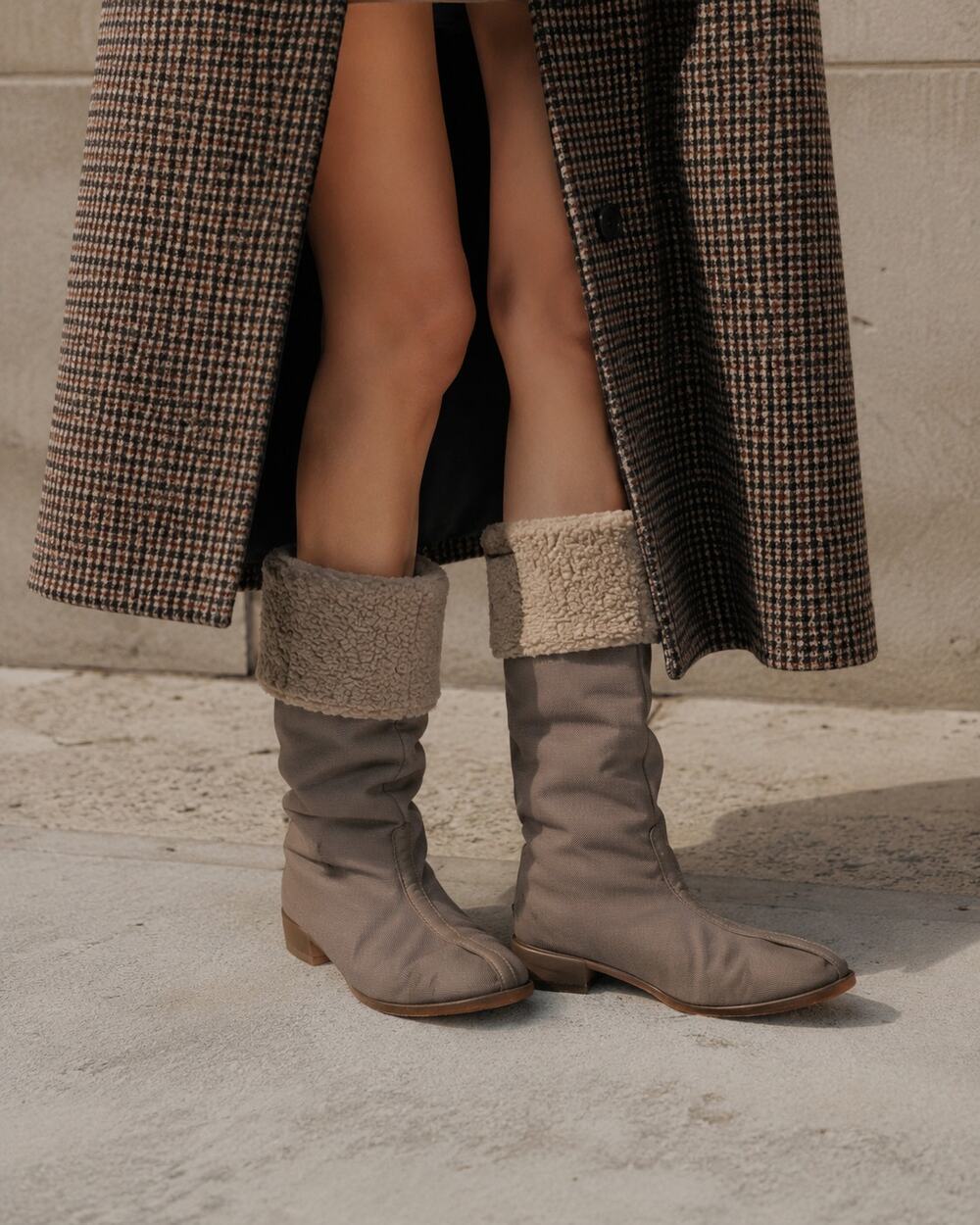 Vintage Golo 70s Gray Fur-Lined Pull-On Mid-Calf Boots Size 8.5
